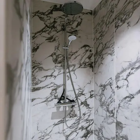 Apartment Huswell - Modern Located At Historical Main Square Antwerpen